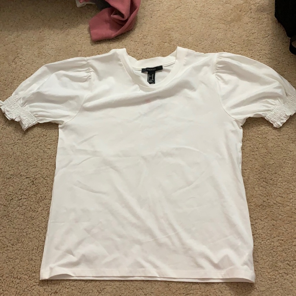 !!!!NEVER WORN FOREVER 21 BLOUSE!!!